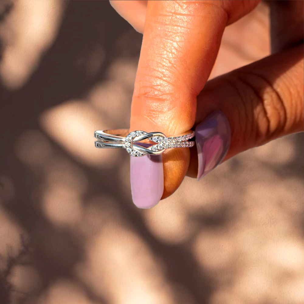 Anillo ajustable Nudo infinito