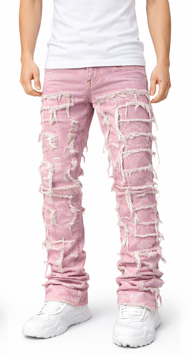 Pantalones desgastados y destruidos con parches