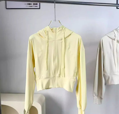 Chaqueta casual con capucha