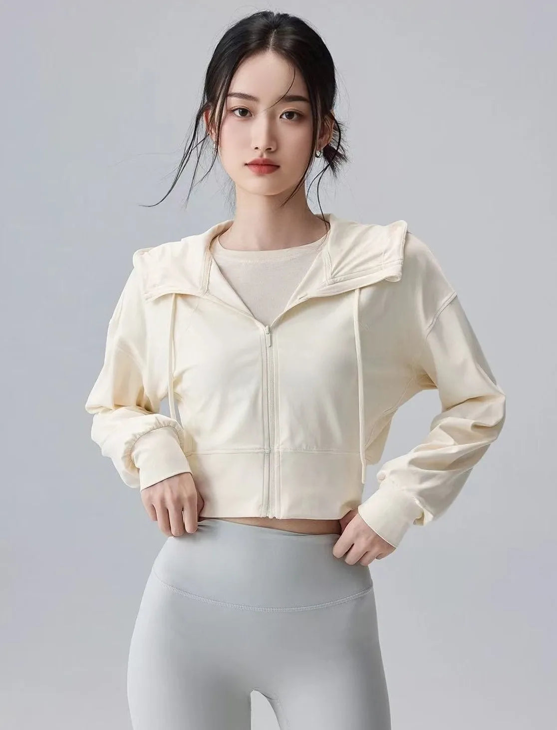 Chaqueta casual con capucha