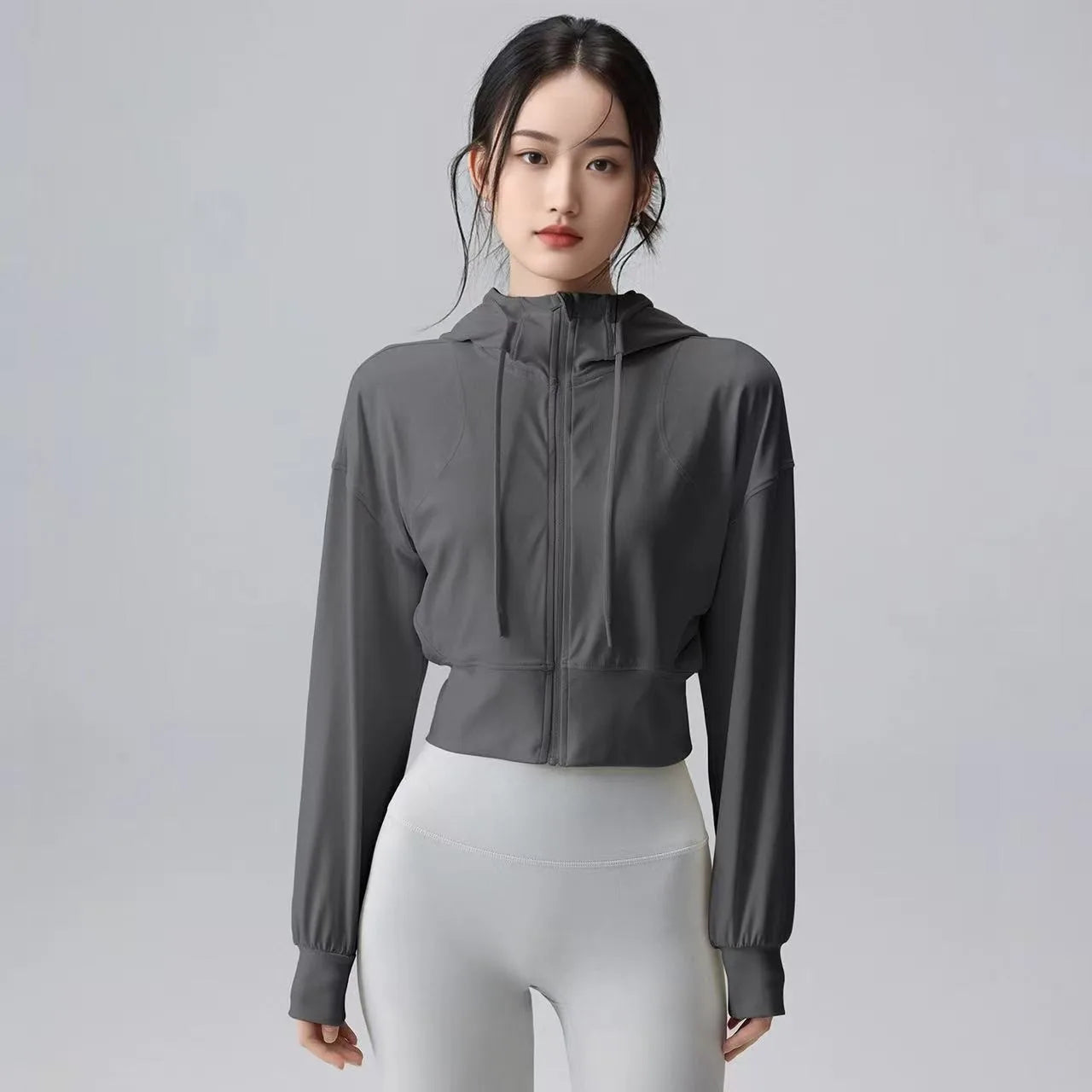 Chaqueta casual con capucha